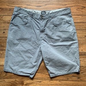 Vans Off The Wall 10” Skater Shorts